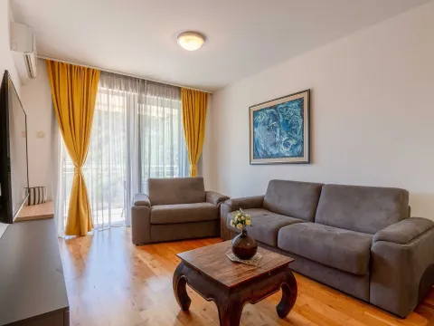 Sale, one bedroom apartment, 47m², Pržno, Budva - image 5