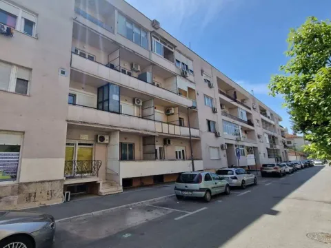 Izdavanje, jednosoban stan, 70m², Podgorica, Crna Gora - image 12