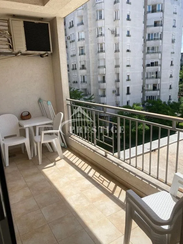 Rent, three bedroom apartment, 100m², Blok 6, Podgorica
