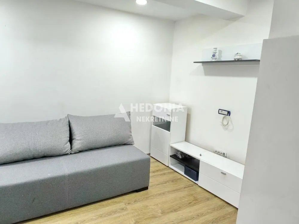 Prodaja, jednosoban stan, 30m², Stari Grad, Beograd