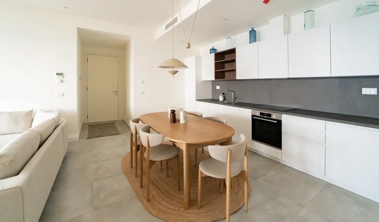 Prodaja, jednosoban stan, 77m², Luštica Bay, Tivat