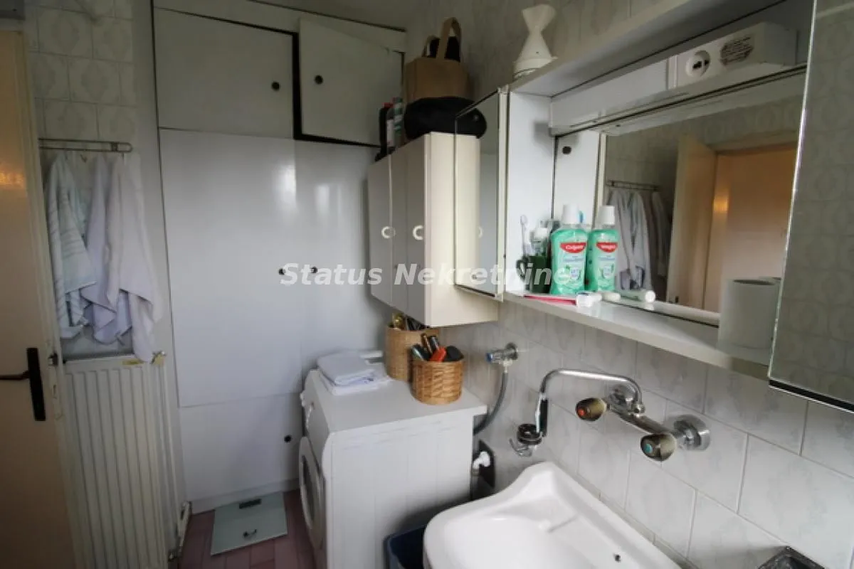 Prodaja, kuća, 134m², Sremska Kamenica, Petrovaradin