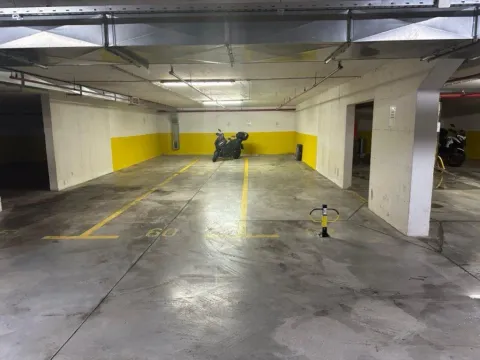 Sale, two bedroom apartment, 85m², Rozino, Budva - image 11