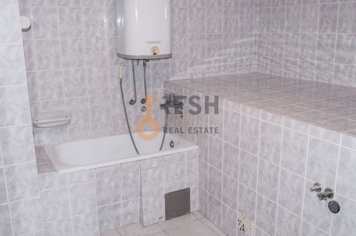Prodaja, kuća, 397m², Ostalo, Podgorica