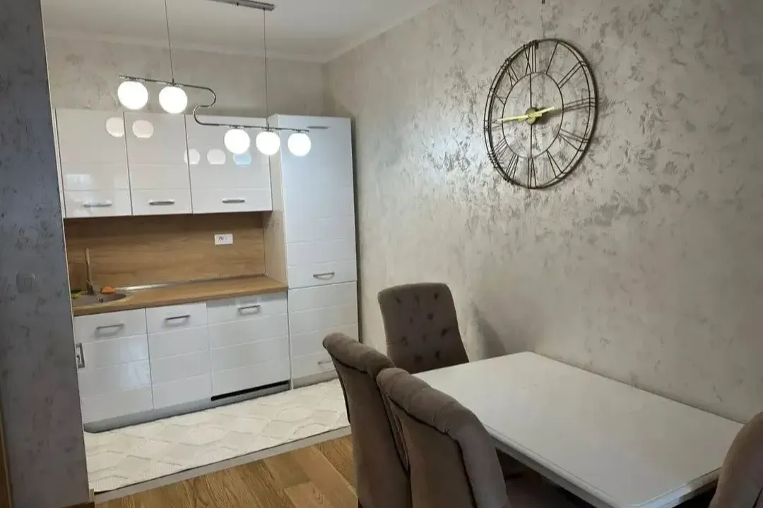 Izdavanje, jednosoban stan, 48m², City Kvart, Podgorica