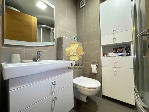 Izdavanje, jednosoban stan, 45m², City Kvart, Podgorica - image 8