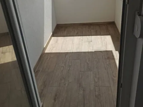 Sale, three bedroom apartment, 70m², Zemun Sve Podlokacije, Beograd - image 8