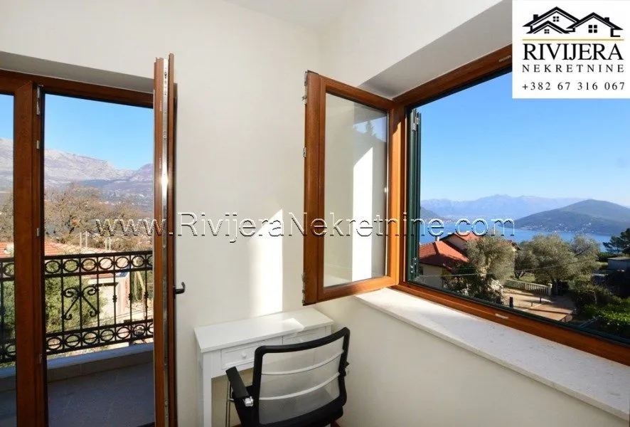 Prodaja, kuća, 223m², Žvinje, Herceg Novi