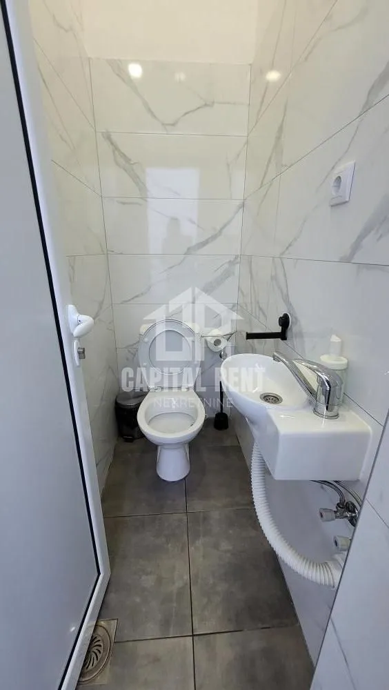 Rent, office space, 235m², Savski Trg, Beograd