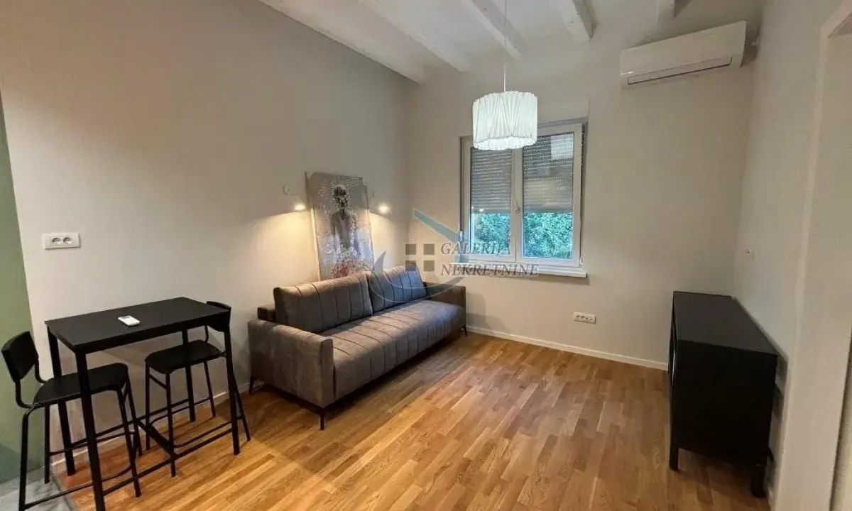 Prodaja, jednosoban stan, 29m², Savski Venac, Beograd