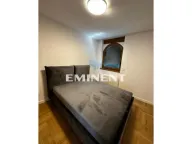 Izdavanje, trosoban stan, 80m², Stari Grad, Beograd - image 9