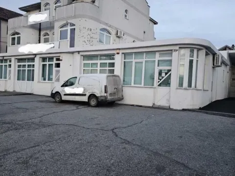 Prodaja, poslovni prostor, 90m2, Altina, Beograd Prodaja, poslovni prostor, 90m2, Altina, Beograd