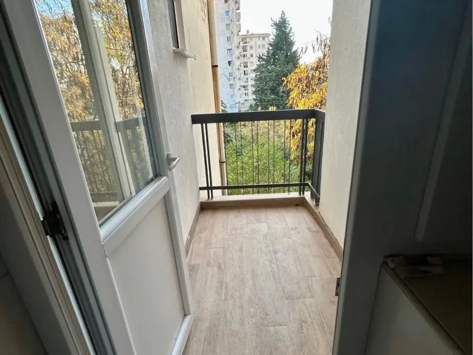 Sale, three bedroom apartment, 93m², Centar, Bar
