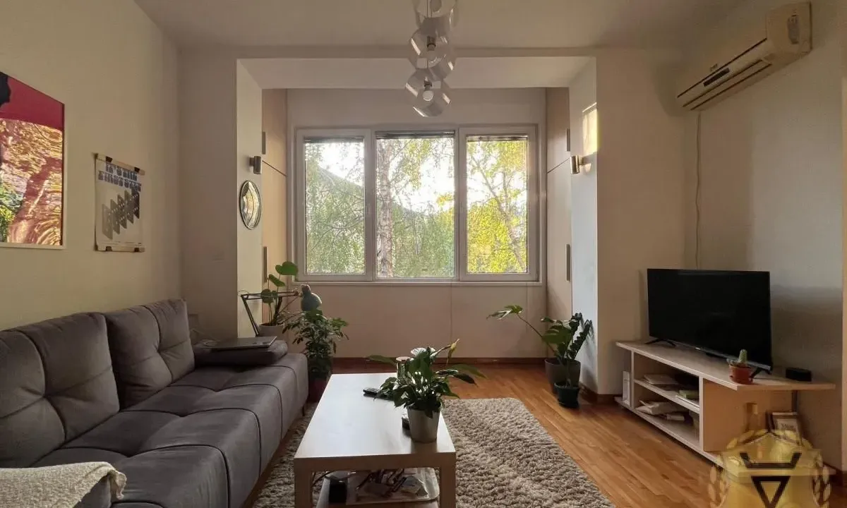 Izdavanje, dvosoban stan, 50m², Čubura, Beograd