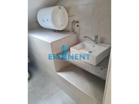 Prodaja, kuća, 221m², Stari Grad, Beograd - image 9