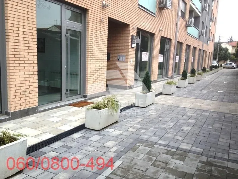 Sale, office space, 163m², Zemun Sve Podlokacije, Beograd