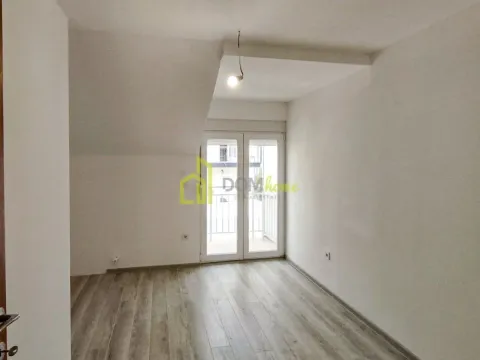 Prodaja, trosoban stan, 110m², Herceg Novi, Crna Gora - image 17