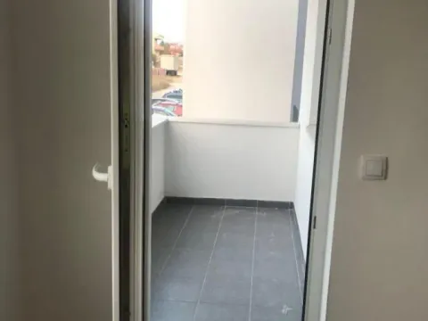 Izdavanje, jednosoban stan, 52m², Pantelej, Niš - image 2