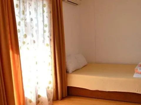 Rent, studio apartment, 30m², Petrovac, Budva - image 2