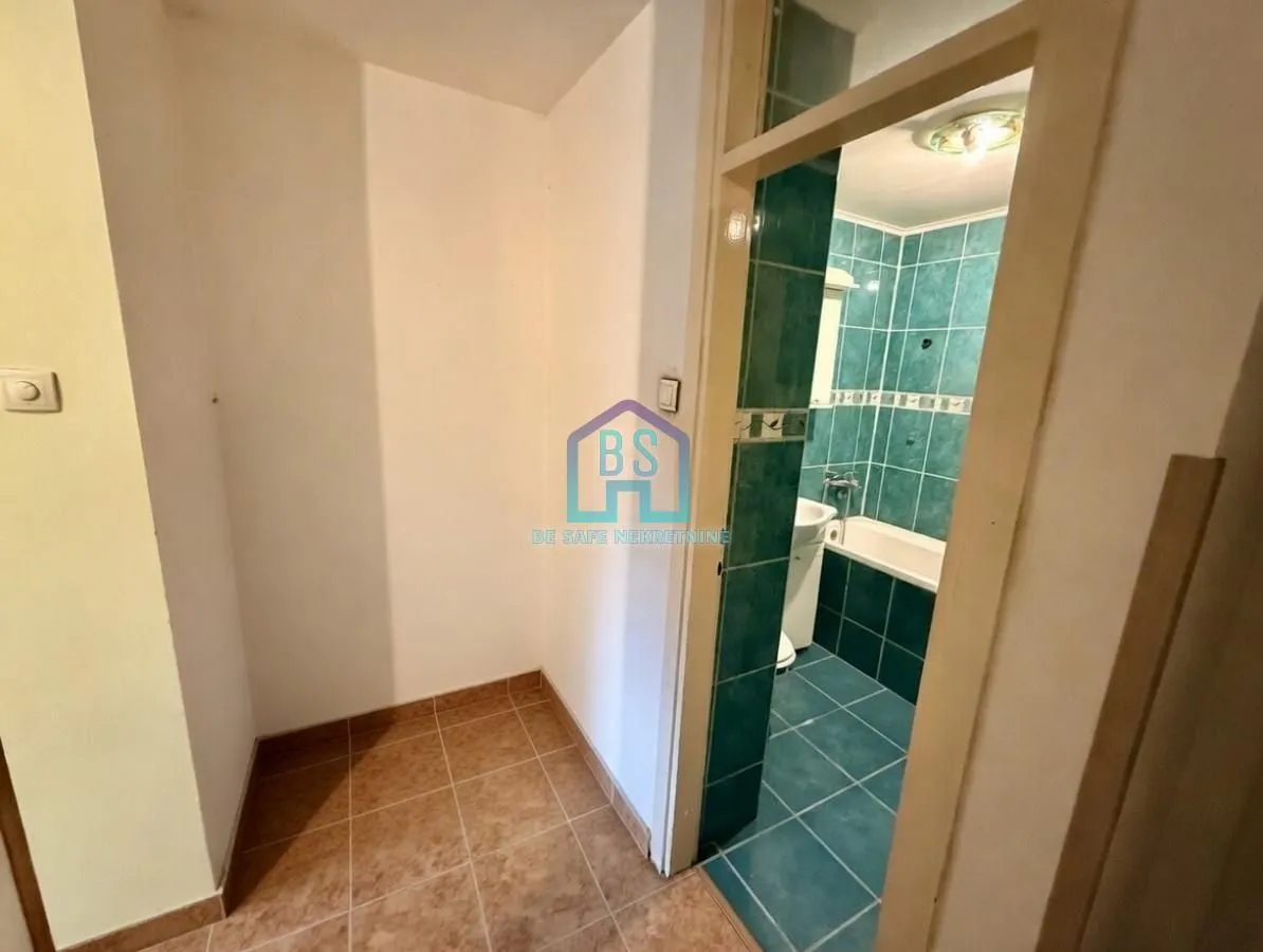 Prodaja, dvosoban stan, 43m², Novo naselje, Novi Sad