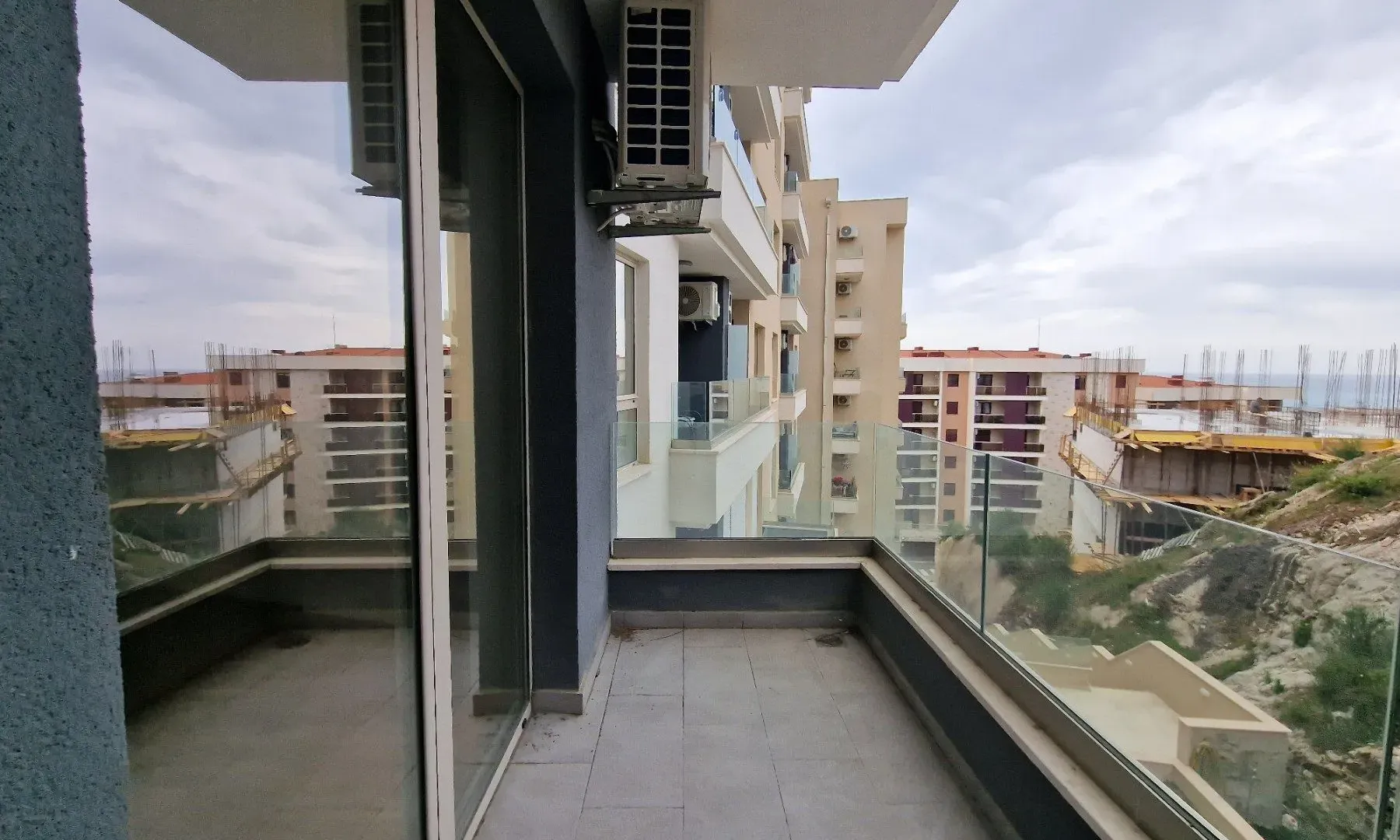 Prodaja, dvosoban stan, 62m², Bečići, Budva