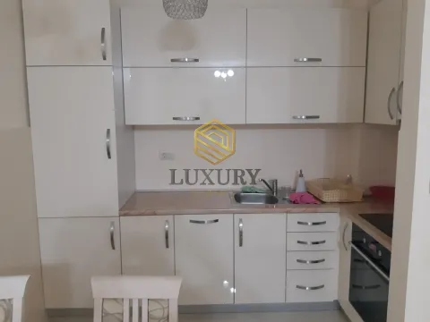 Izdavanje, jednosoban stan, 48m², City Kvart, Podgorica - image 8