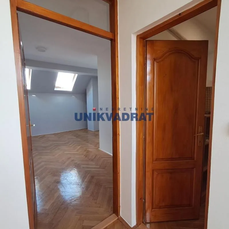 Prodaja, četvorosoban stan, 91m², Nova Detelinara, Novi Sad Sve Podlokacije