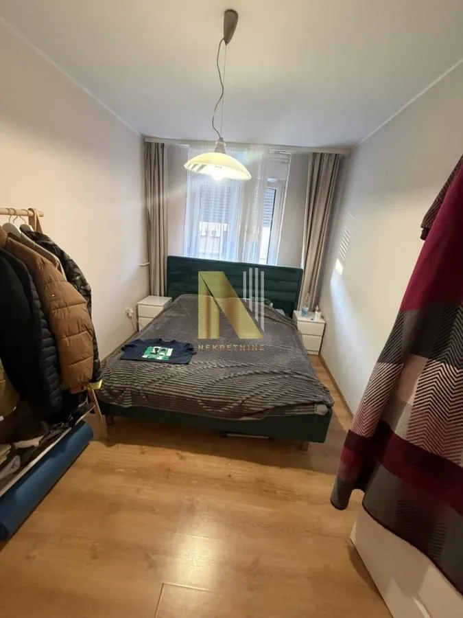 Prodaja, dvosoban stan, 39m², Centar, Novi Sad