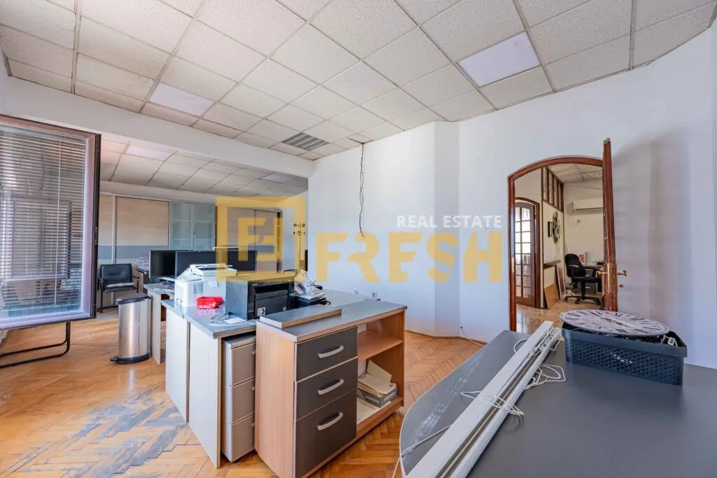 Sale, office space, 106m², Stari Aerodrom, Podgorica