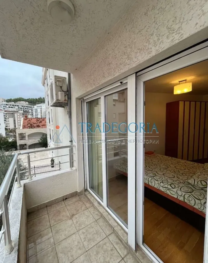 Prodaja, dvosoban stan, 74m², Bečići, Budva