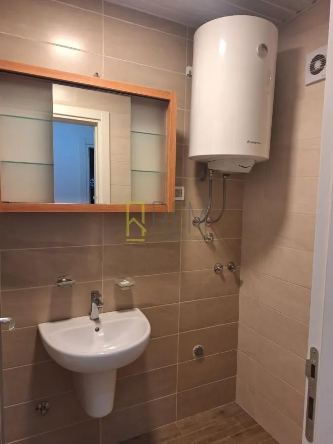 Rent, two bedroom apartment, 64m², City Kej, Podgorica