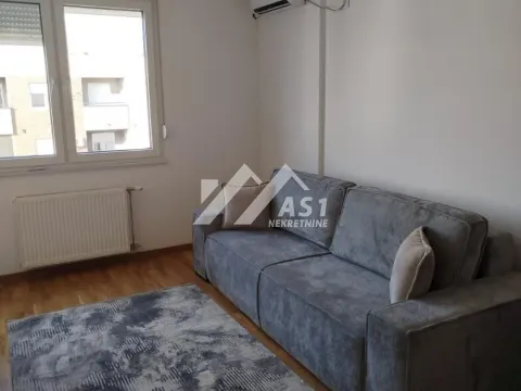 Rent, one bedroom apartment, 40m², Avijatičarsko naselje, Novi Sad Sve Podlokacije - image 1
