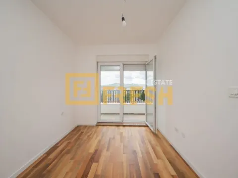 Prodaja, trosoban stan, 131m², Krivi Most, Podgorica - image 15