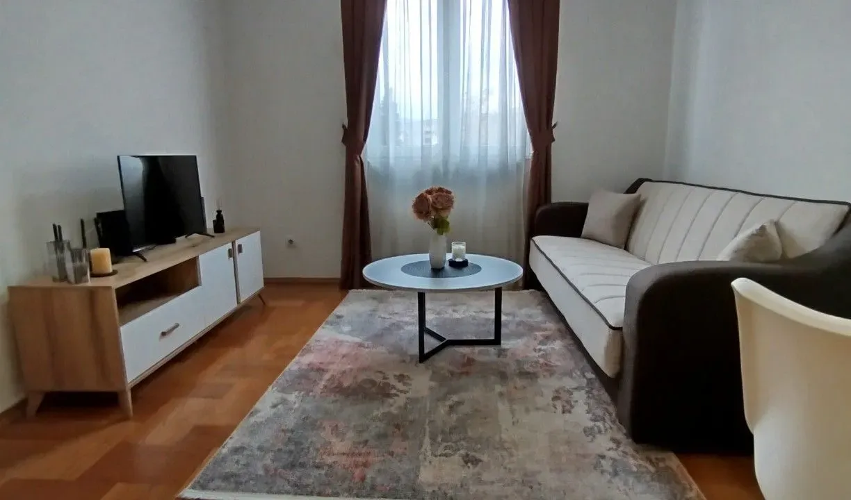 Izdavanje, stan, 36m², Stari Aerodrom, Podgorica