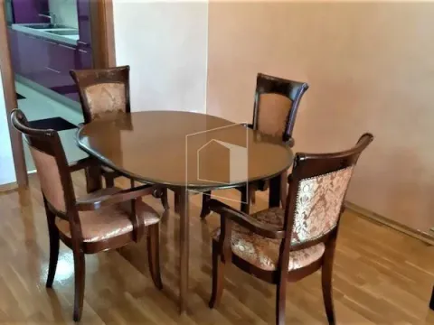 Rent, house, 220m², Konik, Podgorica - image 16