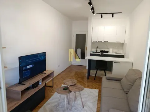 Rent, studio apartment, 29m², Socijalno, Novi Sad Sve Podlokacije - image 2