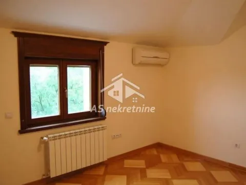 Rent, apartment, 250m², Savski Venac, Beograd - image 12