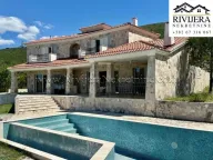 Sale, house, 228m², Žanjice, Herceg Novi - image 1