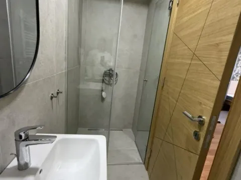 Izdavanje, četvorosoban stan, 105m², Bulevar Oslobodjenja, Novi Sad Sve Podlokacije - image 30