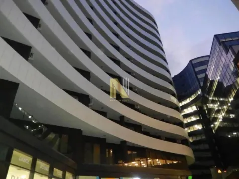 Izdavanje, dvosoban stan, 55m², Centar, Novi Sad