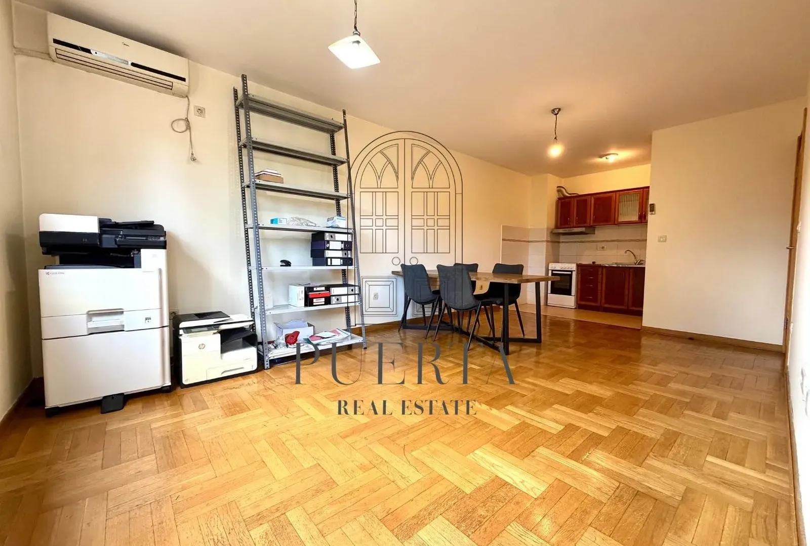 Prodaja, dvosoban stan, 64m², Stari Aerodrom, Podgorica