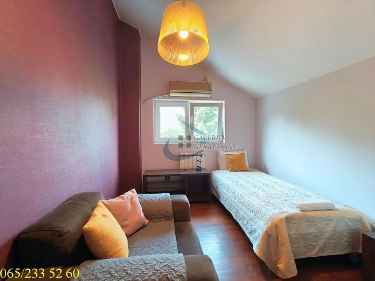 Prodaja, četvorosoban stan, 115m², Autokomanda, Voždovac Sve Podlokacije