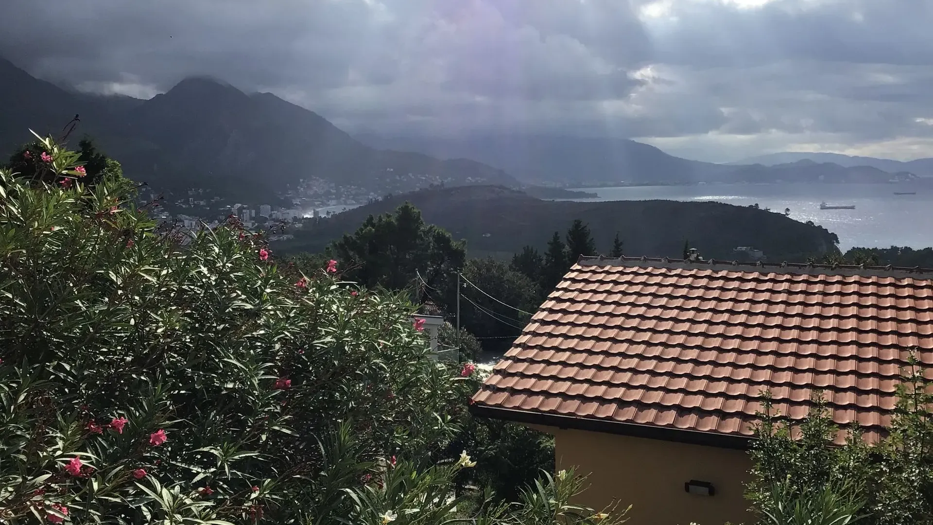 Sale, house, 260m², Sutomore, Bar