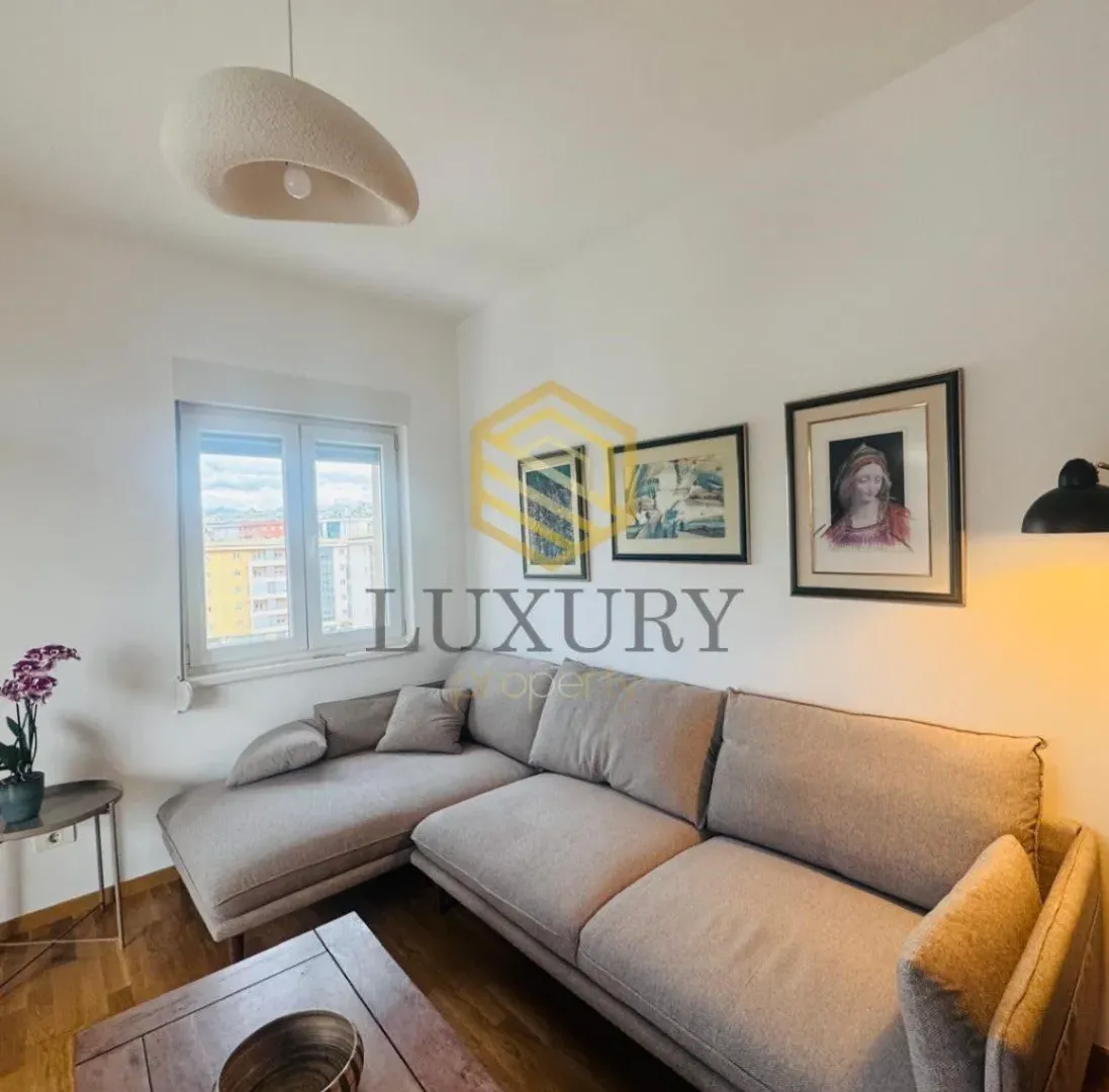 Izdavanje, jednosoban stan, 53m², City Kvart, Podgorica