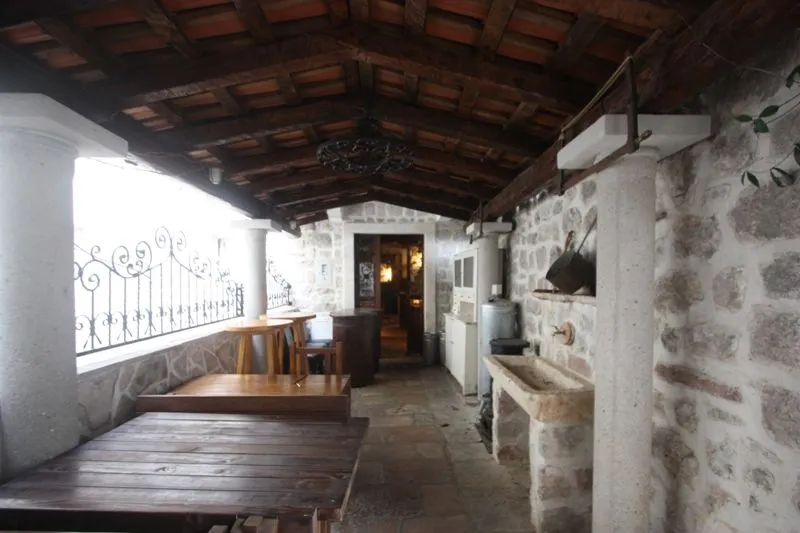Sale, house, 162m², Risan, Kotor