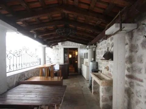 Sale, house, 162m², Risan, Kotor - image 13