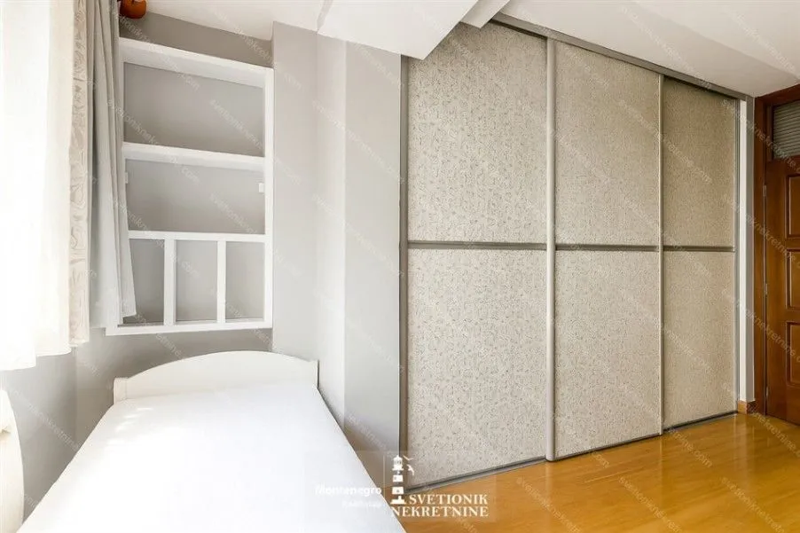 Prodaja, dvosoban stan, 77m², Igalo, Herceg Novi
