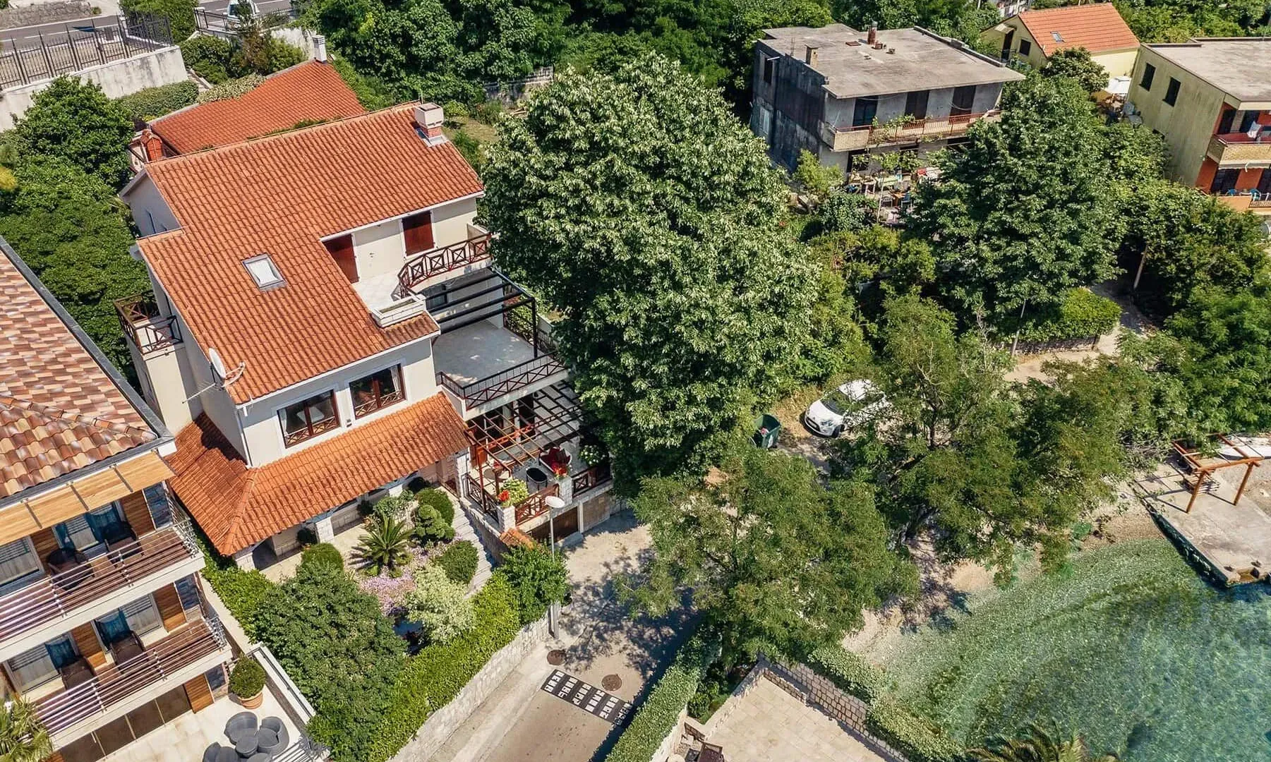 Sale, house, 354m², Kotor, Crna Gora