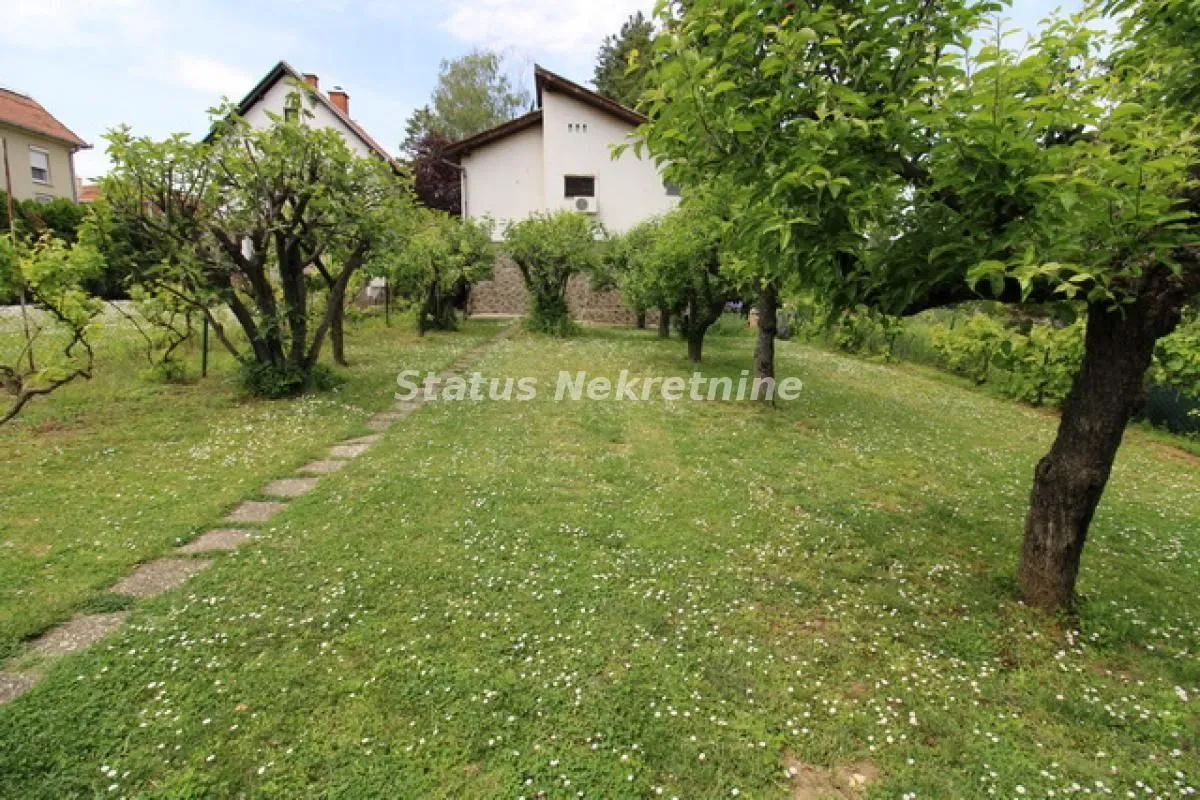 Prodaja, kuća, 134m², Sremska Kamenica, Petrovaradin