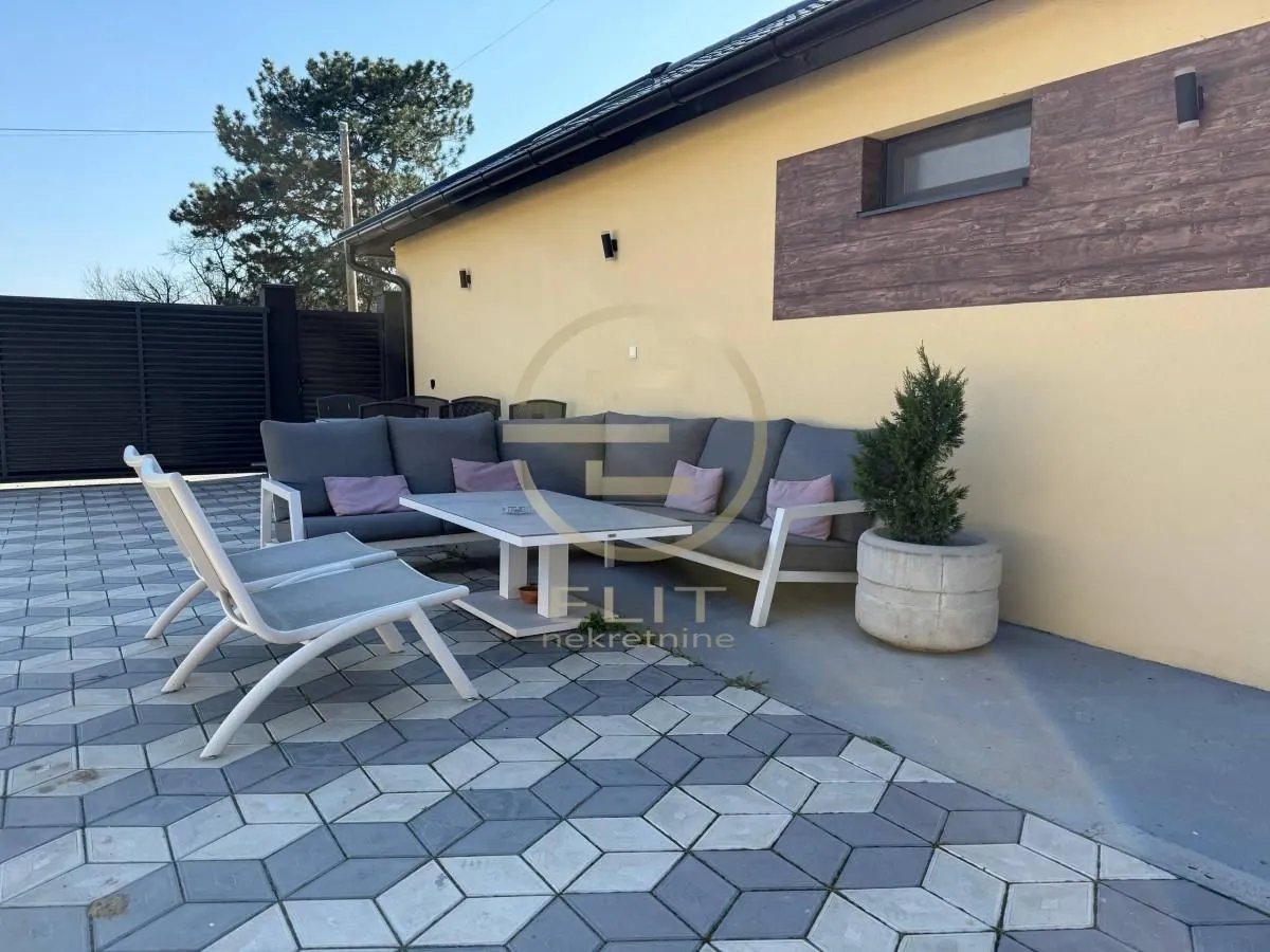 Sale, house, 165m², Petrovaradin, Novi Sad